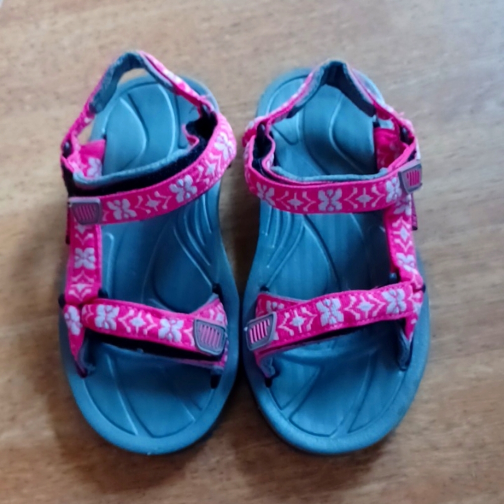 Northside sandals children size 1